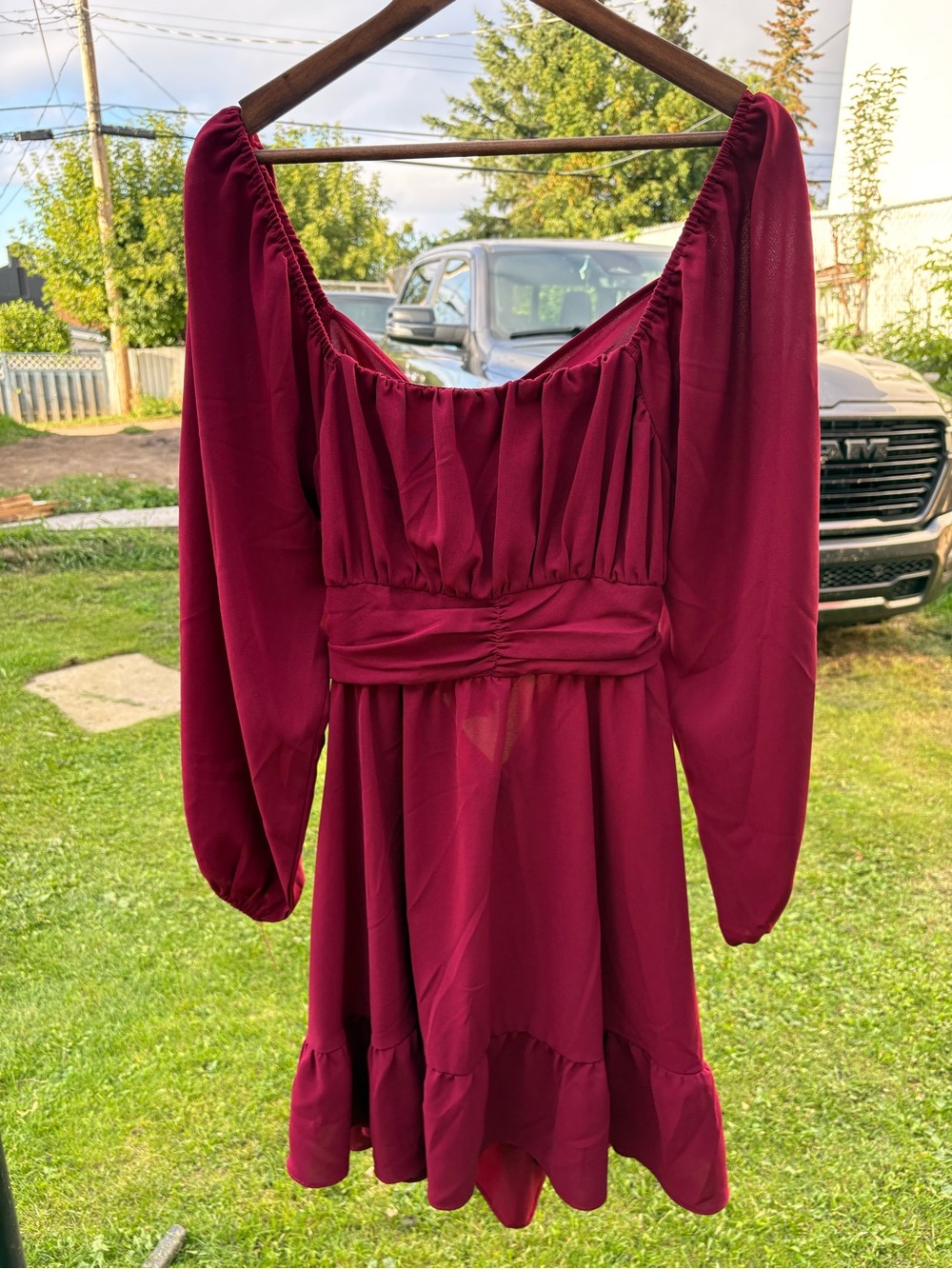 Women’s Red Long Sleeve Ruffled Mini Dress